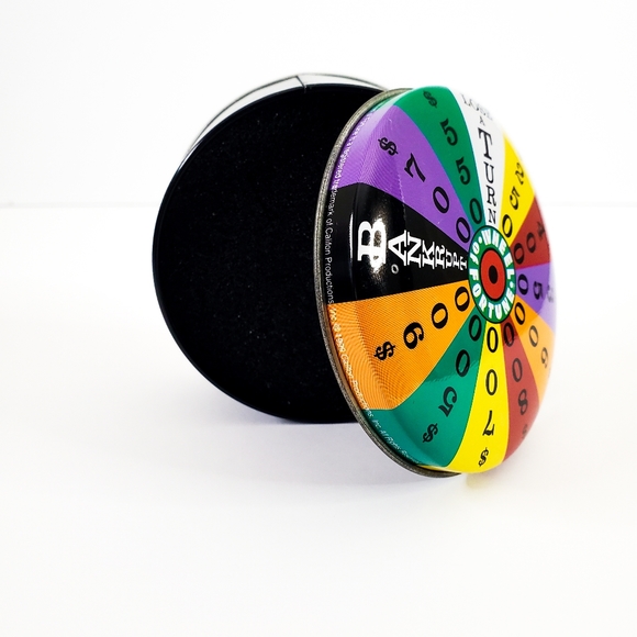 Vintage 90s Wheel of Fortune Retro ASTV Game Show Collectible Tin Watch Case - Picture 10 of 15